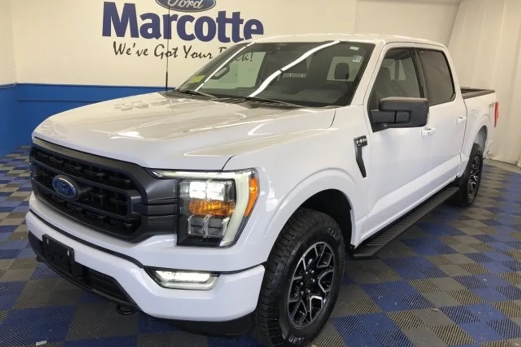 2022 Ford F-150 XLT photo 1