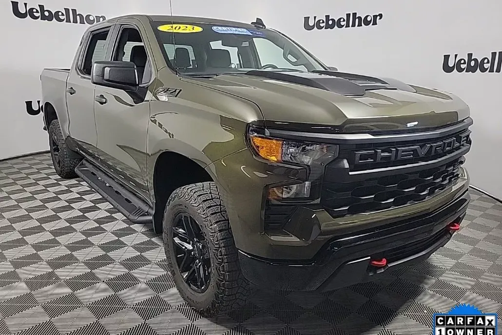 2023 Chevrolet Silverado 1500 Custom Trail Boss photo 1