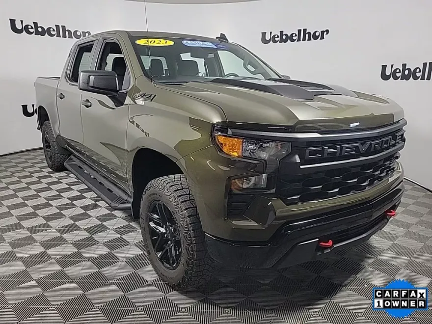 2023 Chevrolet Silverado 1500 Custom Trail Boss photo 1