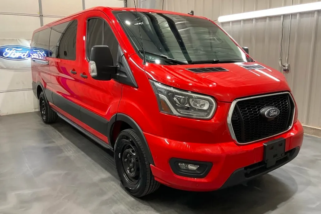 2023 Ford Transit photo 1