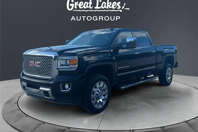 2017 Gmc Sierra Denali photo 1