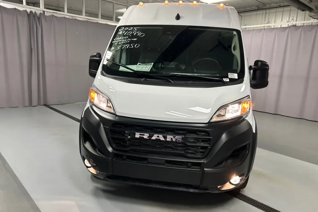 2025 Ram ProMaster 2500 Cargo Van photo 1