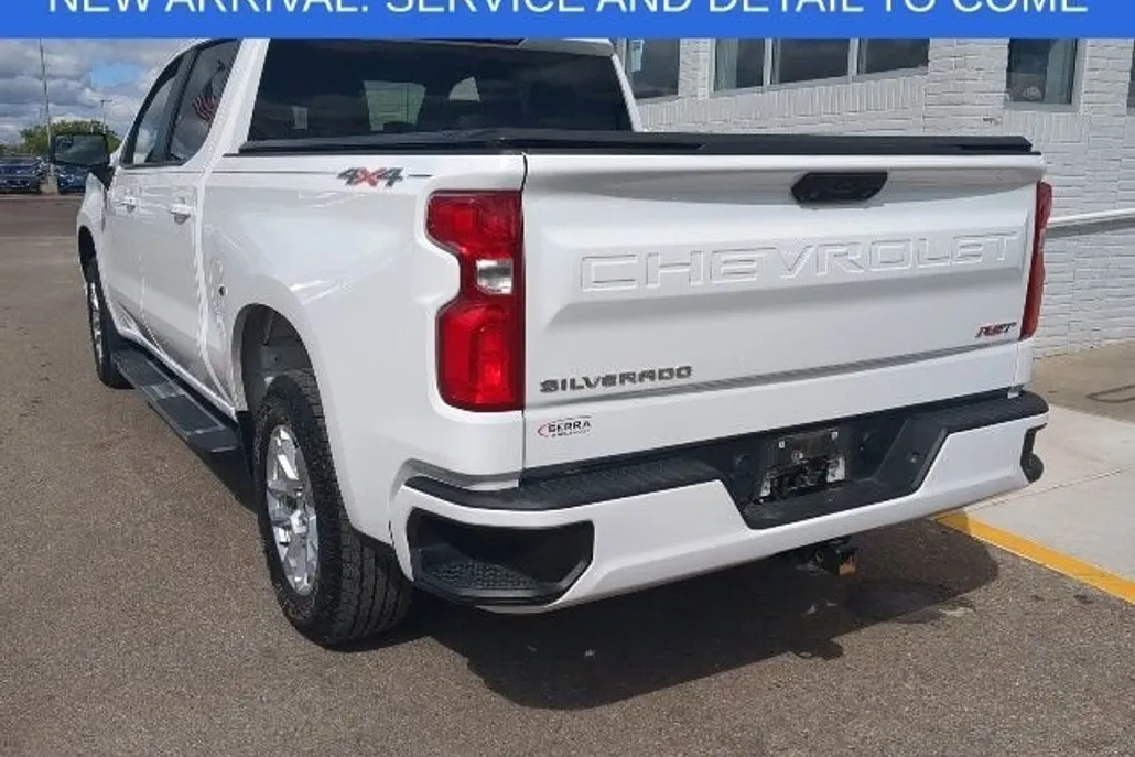 2022 Chevrolet Silverado 1500 RST photo 1