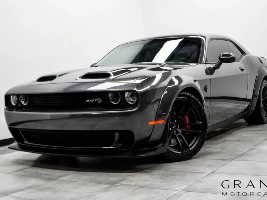 2022 Dodge Challenger SRT8 Hellcat Widebody photo 1
