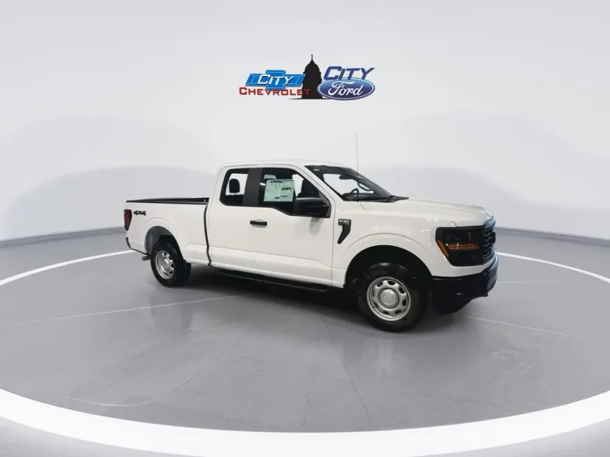 2025 Ford F-150 XL photo 1