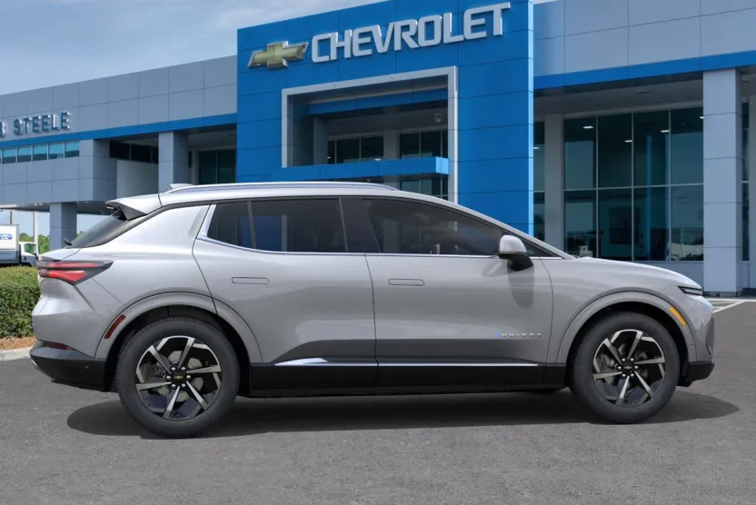 2025 Chevrolet Equinox EV 1LT photo 1