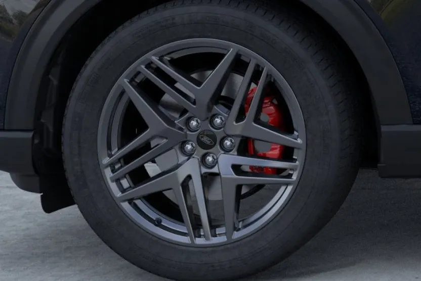 2025 Ford Explorer ST photo 1