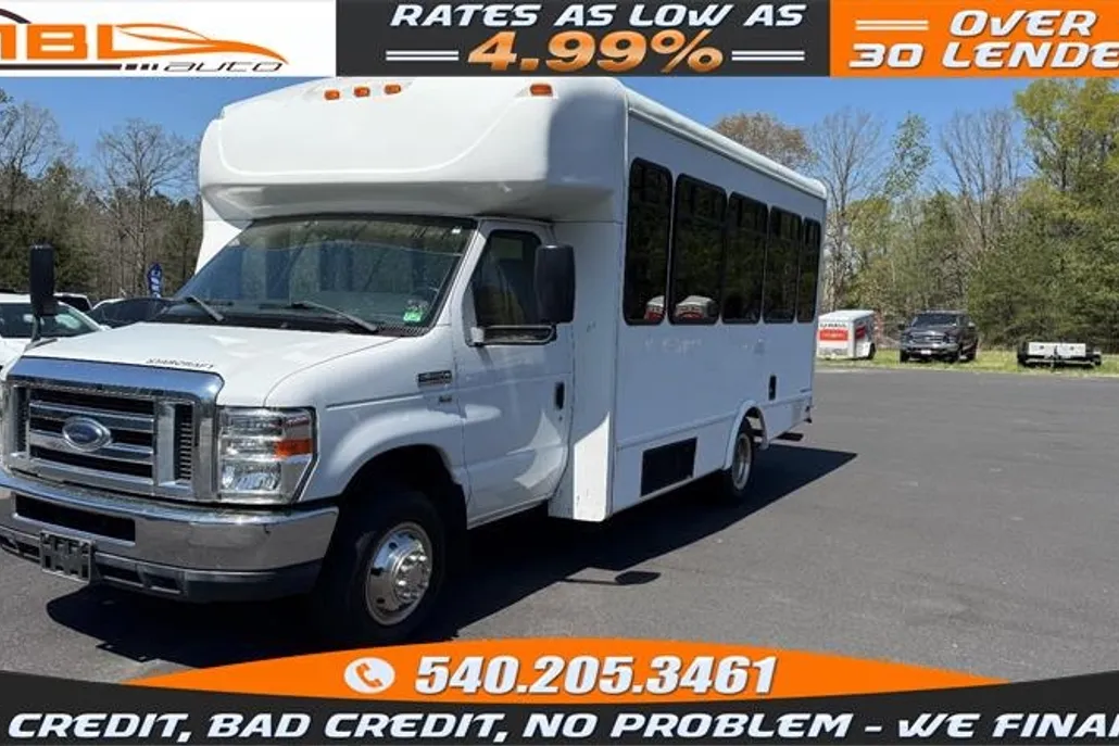 2013 Ford E-350 photo 1