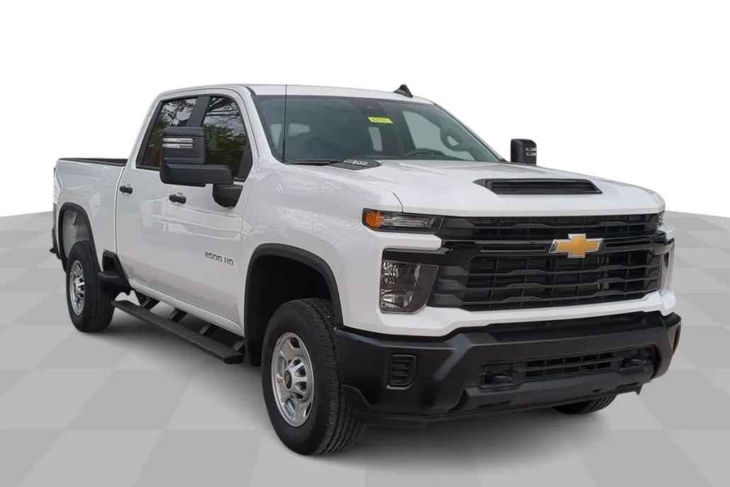 2025 Chevrolet Silverado 2500HD photo 1