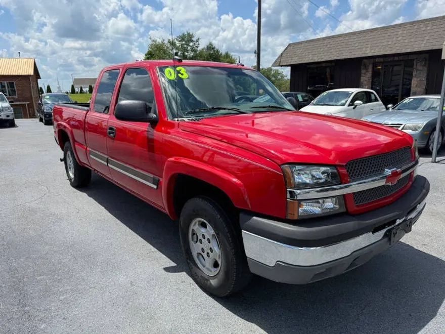 2003 Chevrolet Silverado 1500 LT photo 1