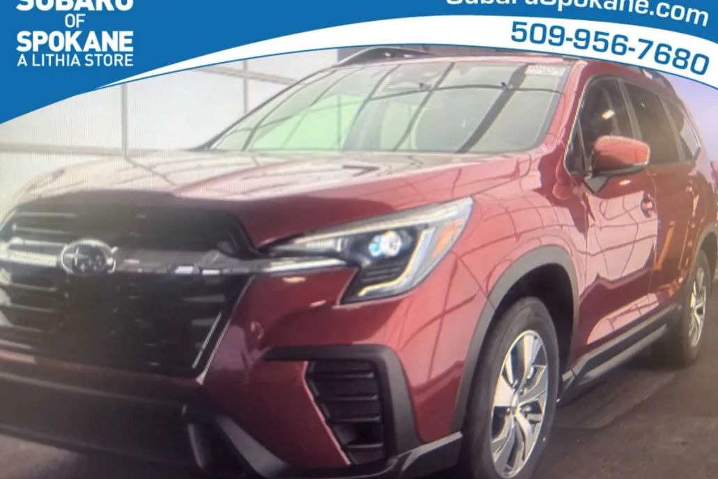 2024 Subaru Ascent Premium photo 1