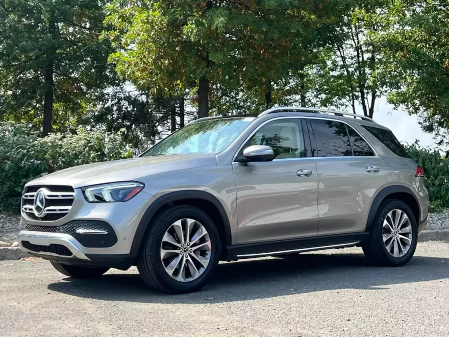 2022 Mercedes Benz GLE 350 4MATIC photo 1