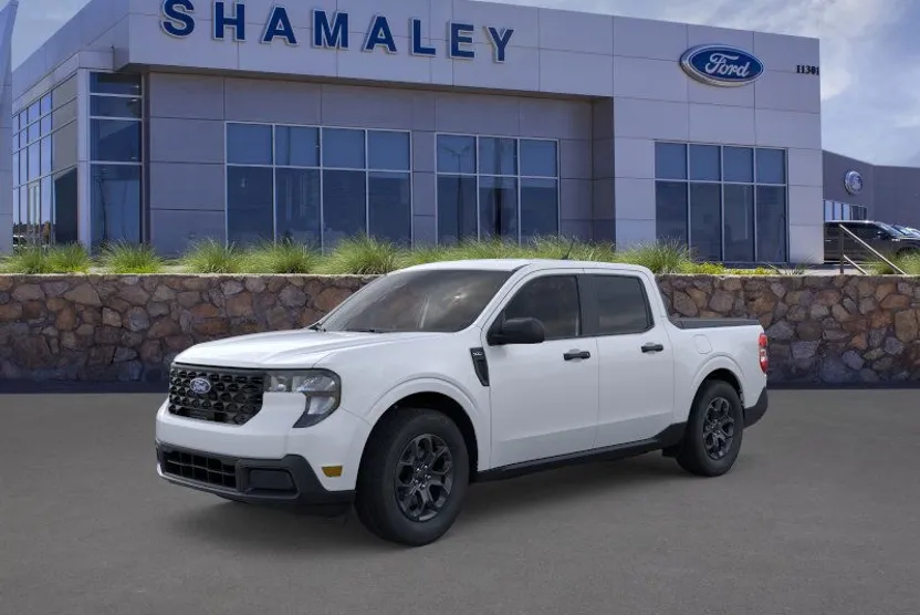 2025 Ford Maverick XLT photo 1