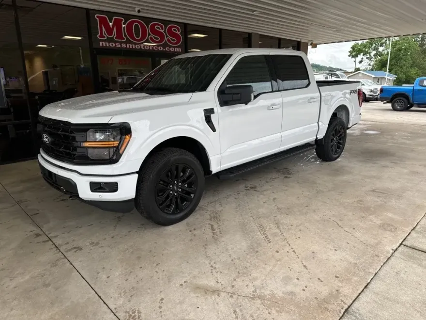 2025 Ford F-150 XLT photo 1