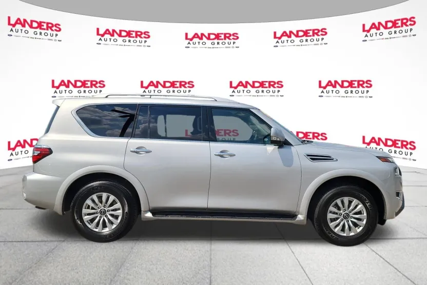 2024 Nissan Armada SV photo 1