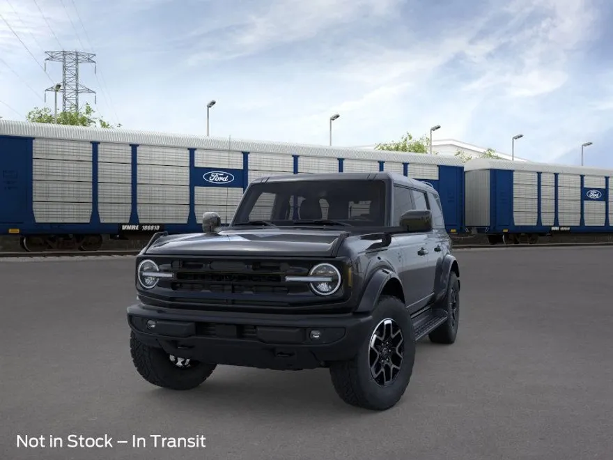 2025 Ford Bronco Outer Banks photo 1
