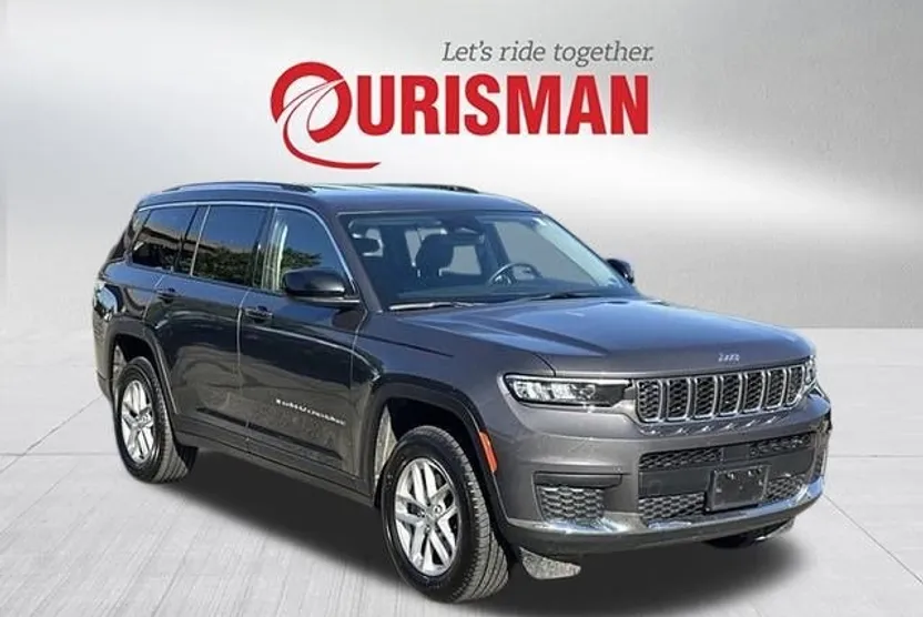 2023 Jeep Grand Cherokee Laredo photo 1
