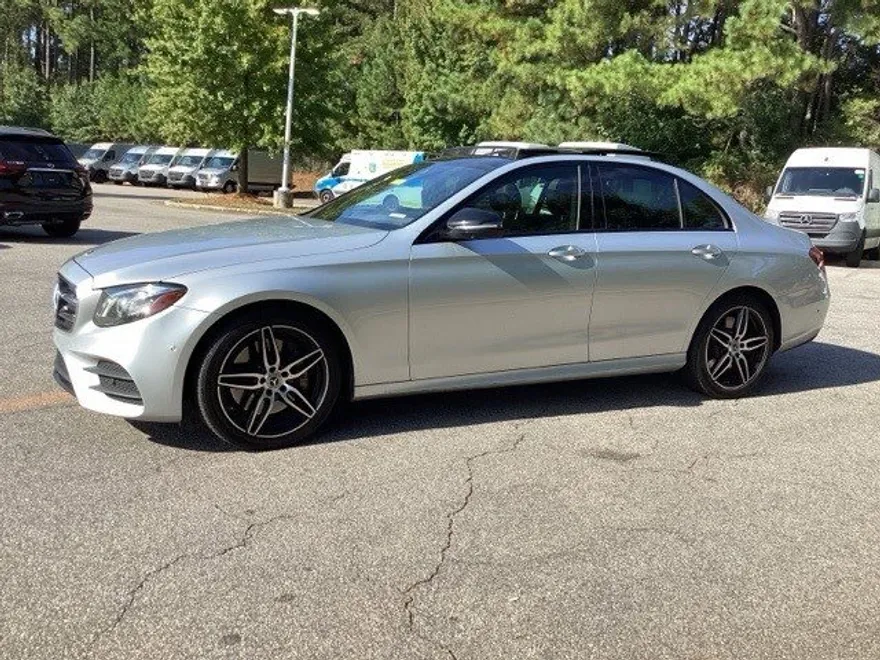 2020 Mercedes Benz E 450 4MATIC Sedan photo 1