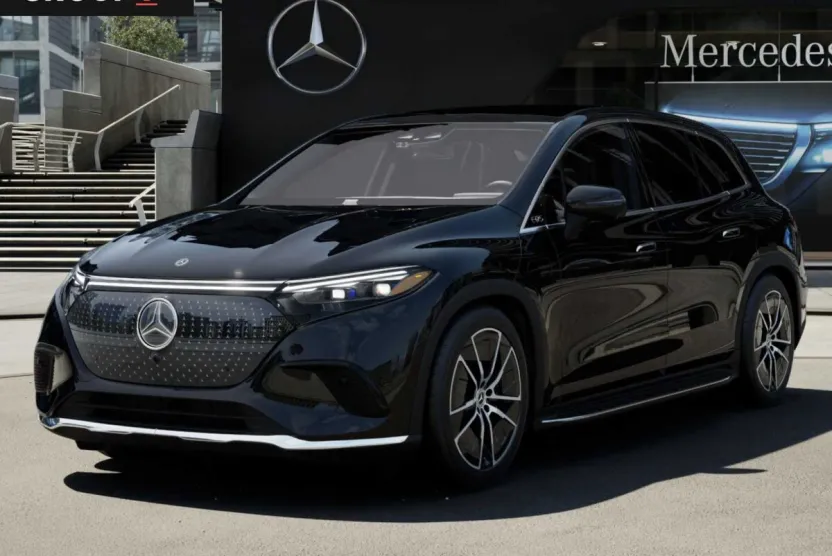 2023 Mercedes Benz EQS-Class SUV photo 1