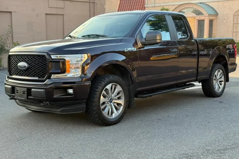 2018 Ford F-150 XL photo 1