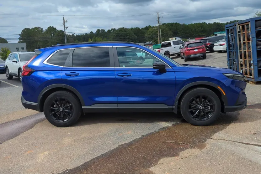 2023 Honda CR-V Hybrid Sport photo 1