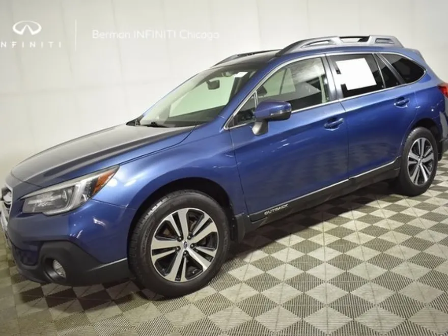 2019 Subaru Outback Limited photo 1