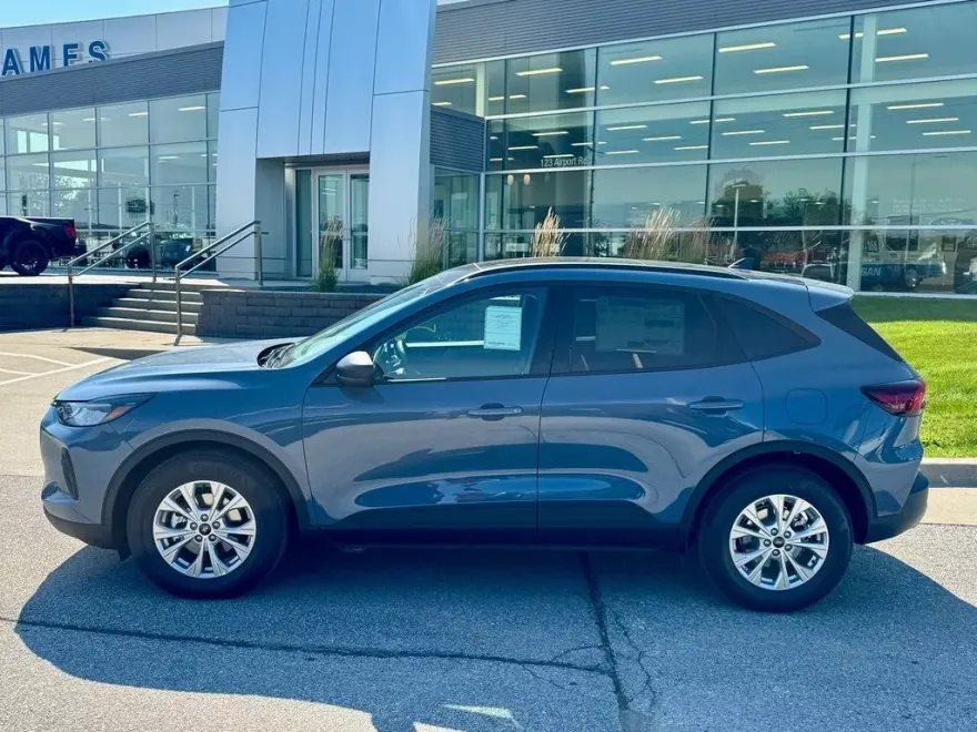 2025 Ford Escape Active photo 1