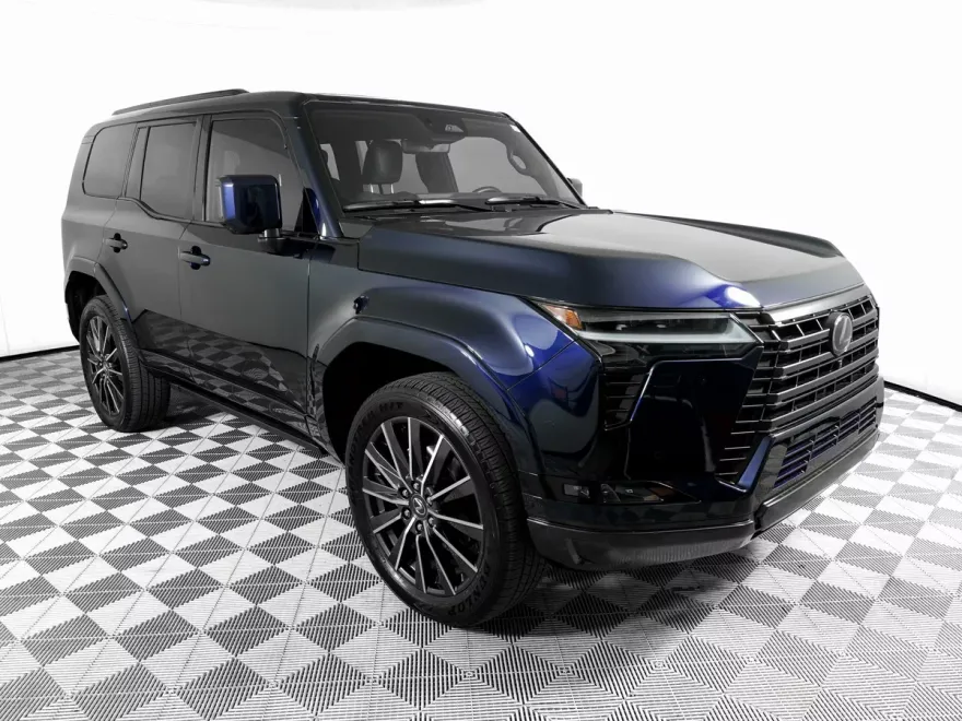 2025 Lexus GX 550 Luxury photo 1