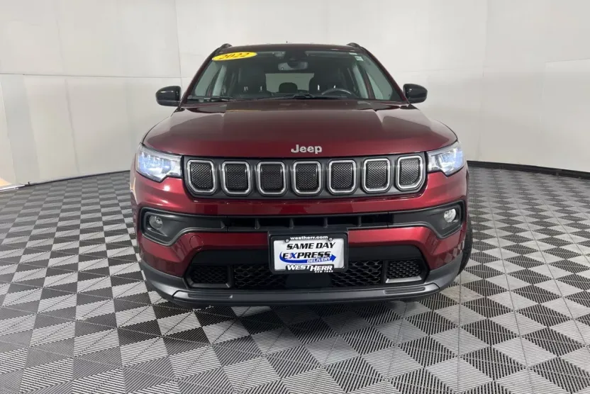 2022 Jeep Compass North Edition Latitude photo 1