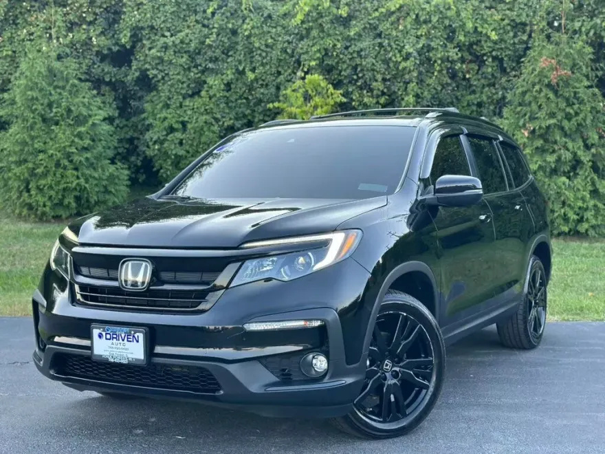 2022 Honda Pilot Special Edition photo 1