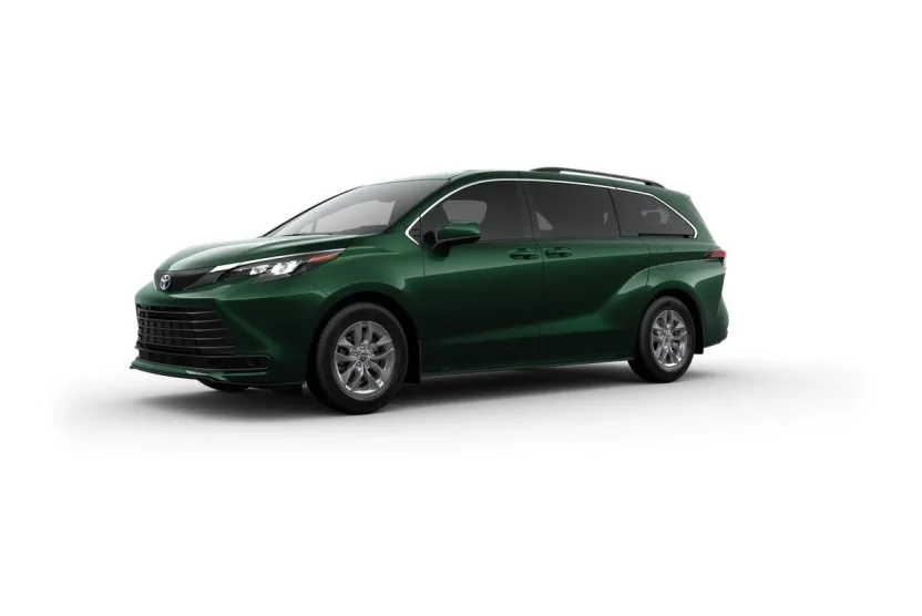 2025 Toyota Sienna LE photo 1