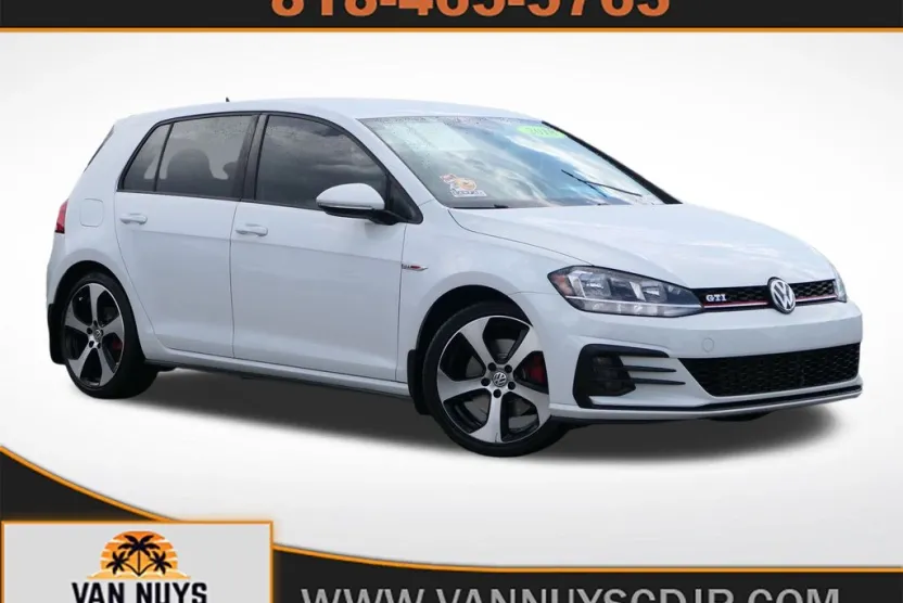 2018 Volkswagen Golf GTI S photo 1