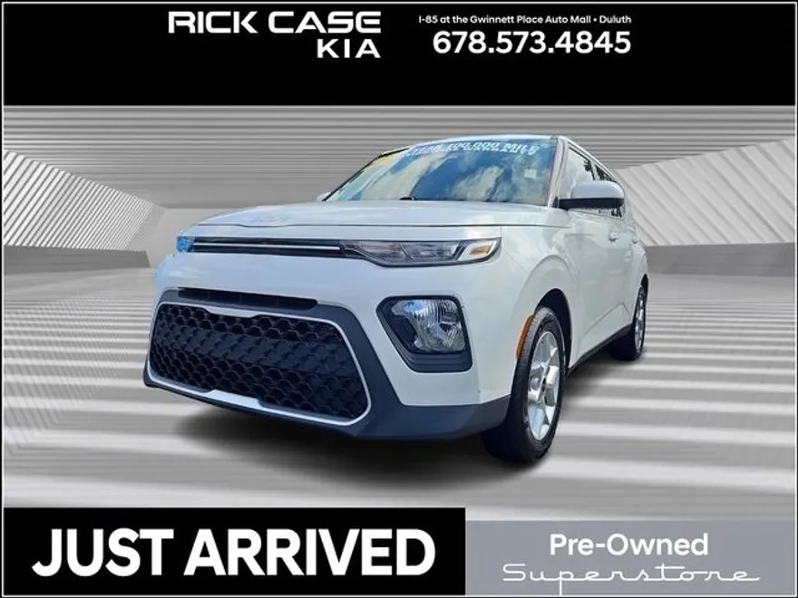 2022 Kia Soul LX photo 1