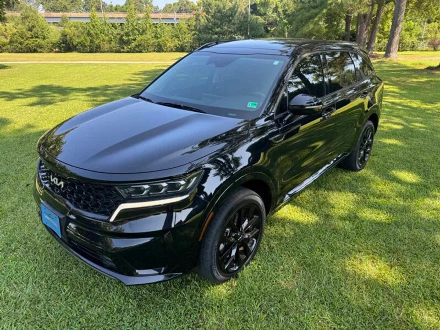 2023 Kia Sorento X-Line SX Prestige photo 1