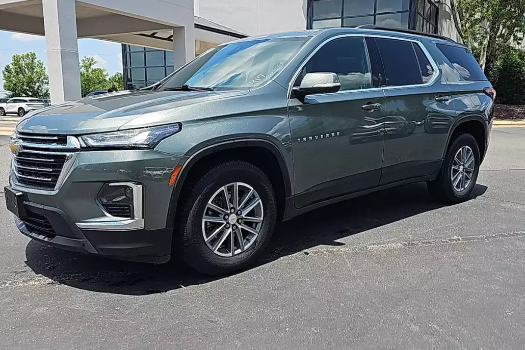 2022 Chevrolet Traverse Cloth photo 1