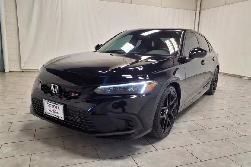 2024 Honda Civic Si photo 1