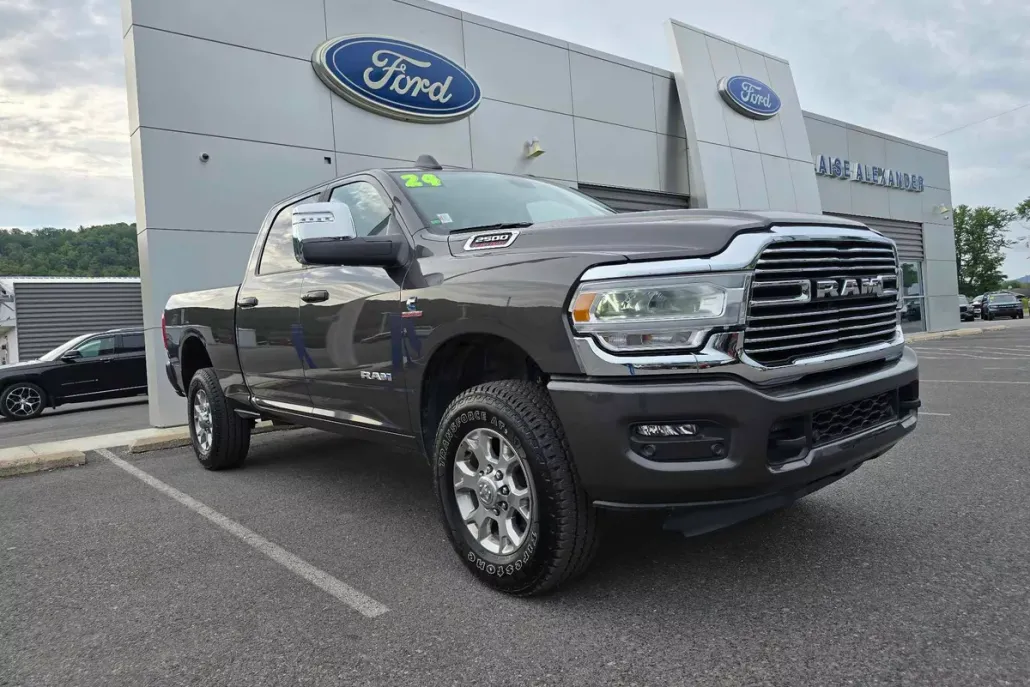 2024 Ram 2500 Laramie photo 1