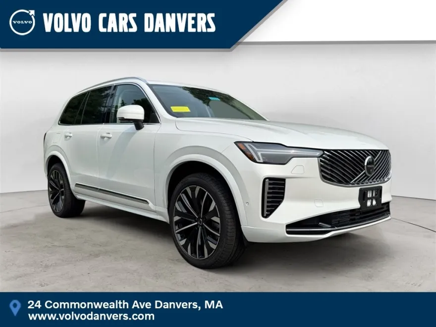 2026 Volvo XC90 T8 photo 1
