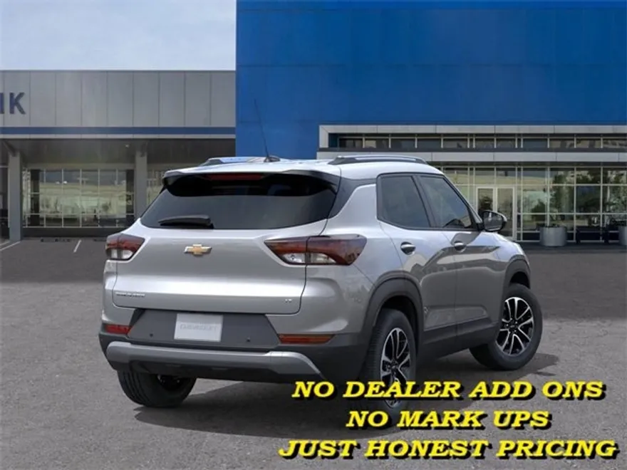 2026 Chevrolet Trailblazer LT photo 1