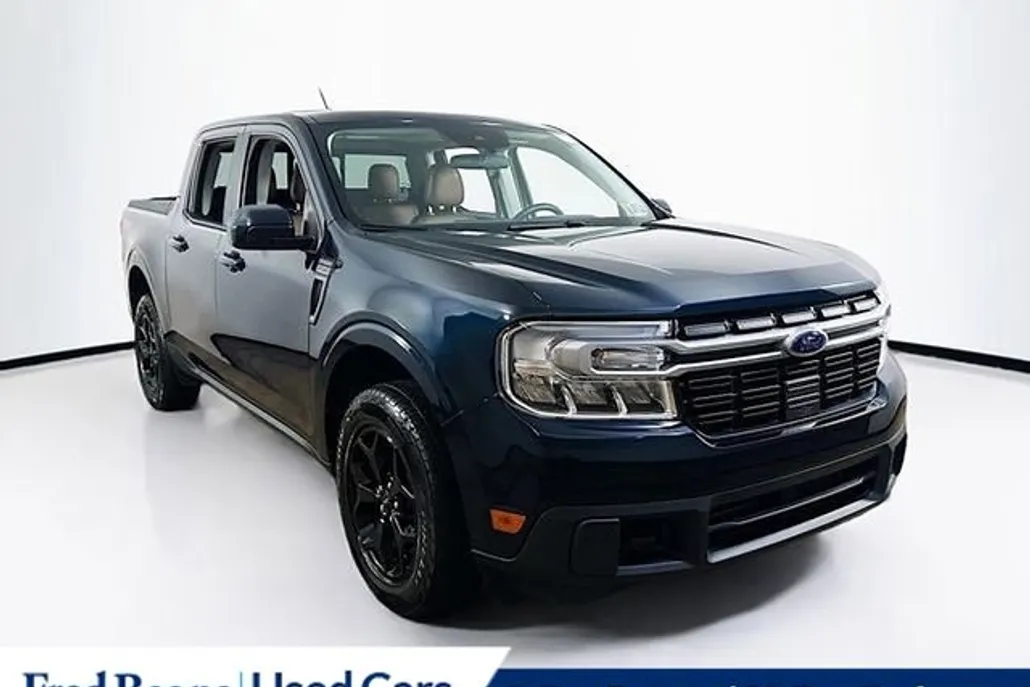 2022 Ford Maverick Lariat photo 1