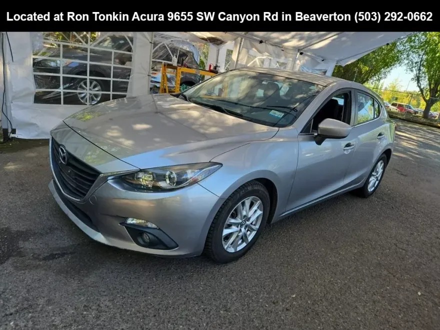 2016 Mazda Mazda3 Touring photo 1
