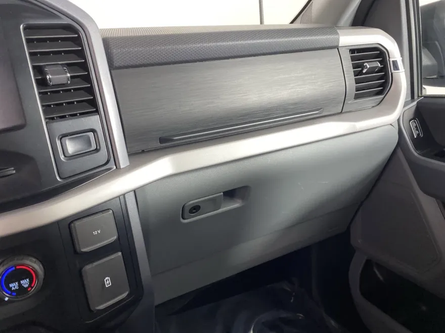 2023 Ford F-150 XLT photo 1