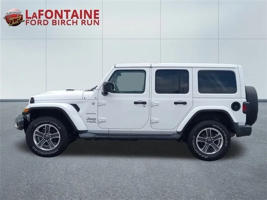 2018 Jeep Wrangler Unlimited Sahara photo 1