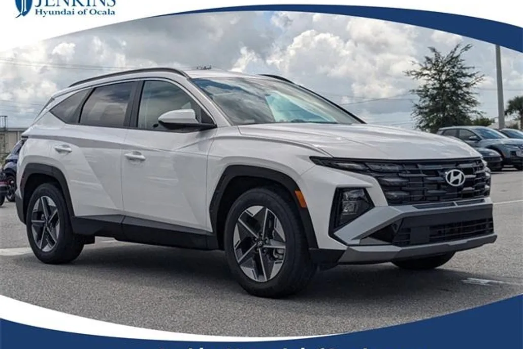 2025 Hyundai Tucson SEL photo 1
