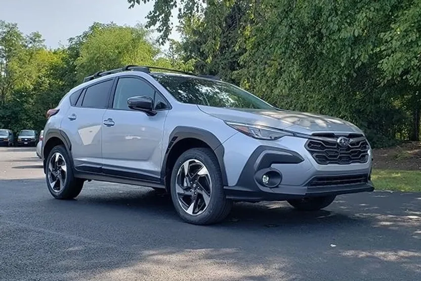 2024 Subaru Crosstrek Limited photo 1