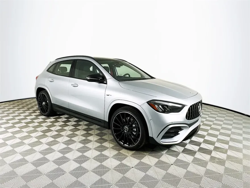 2025 Mercedes Benz GLA AMG 35 4MATIC photo 1