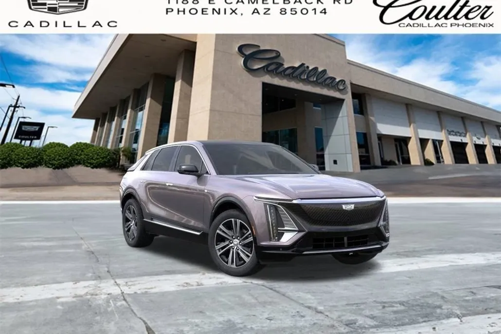 2025 Cadillac Lyriq Luxury photo 1