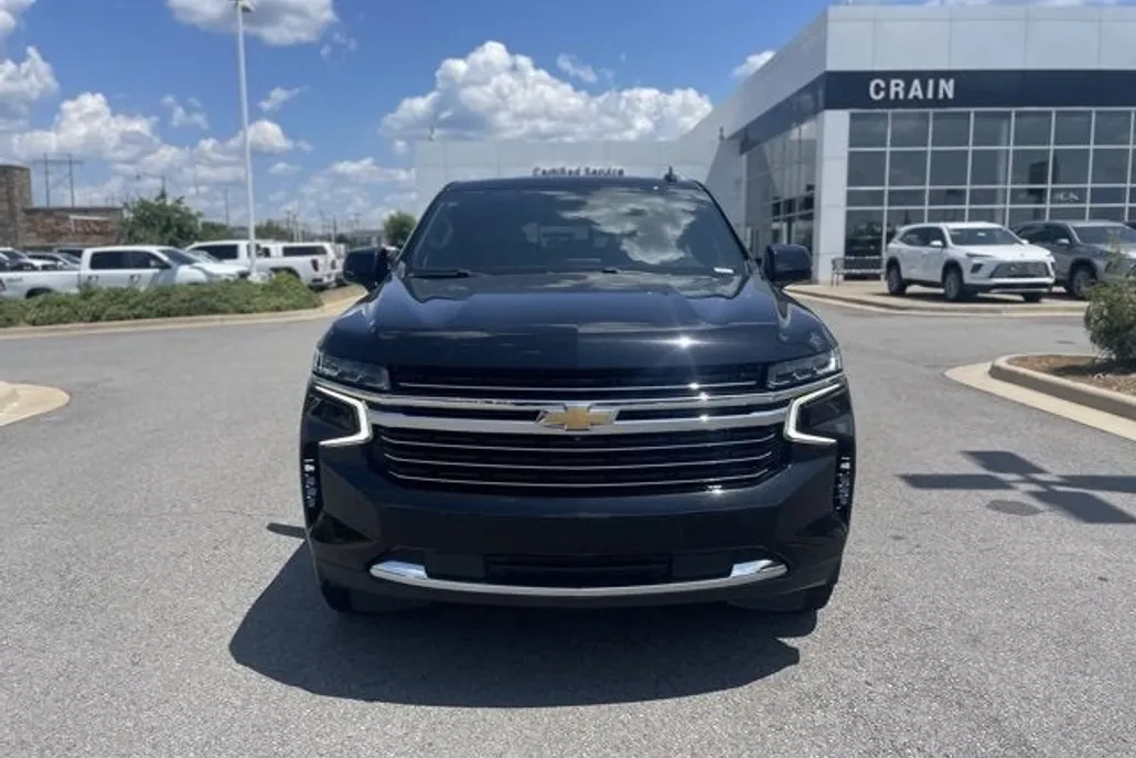 2021 Chevrolet Tahoe LT photo 1