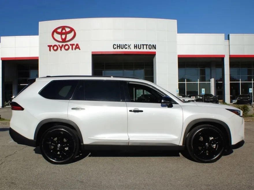 2025 Toyota Grand Highlander Hybrid photo 1