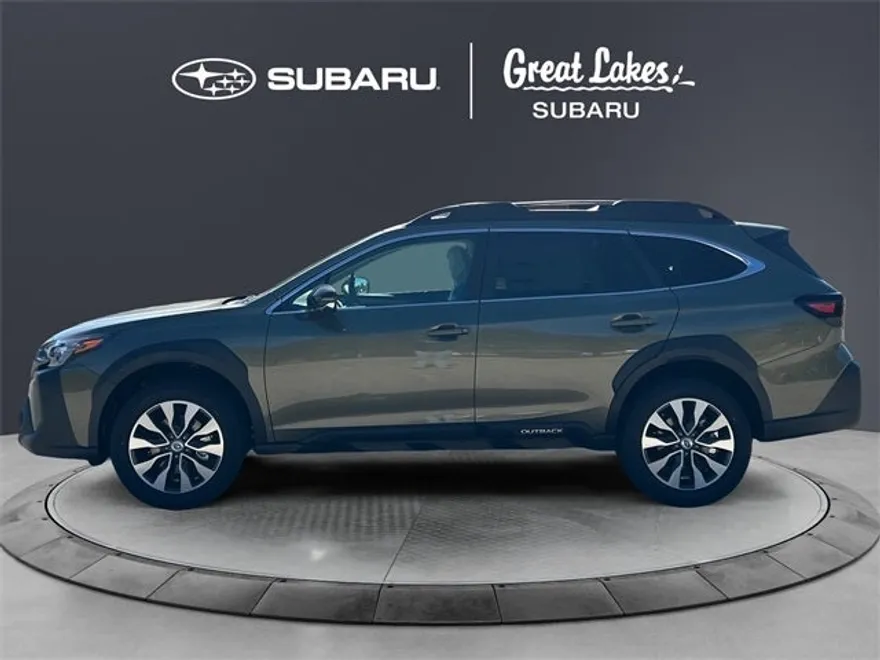 2025 Subaru Outback Limited photo 1